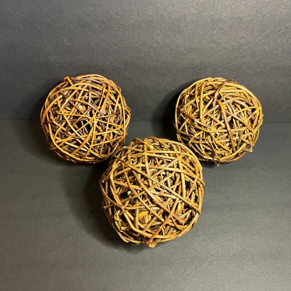 Set of 3 Woven Wicker Grapevine Root Rustic Home Decor 4" Round Sphere Balls - Picture 3 of 4